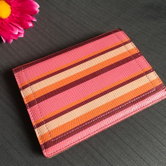 NWOT 14th & Union Mallory Leather Travel Wallet - Picture 1 of 12